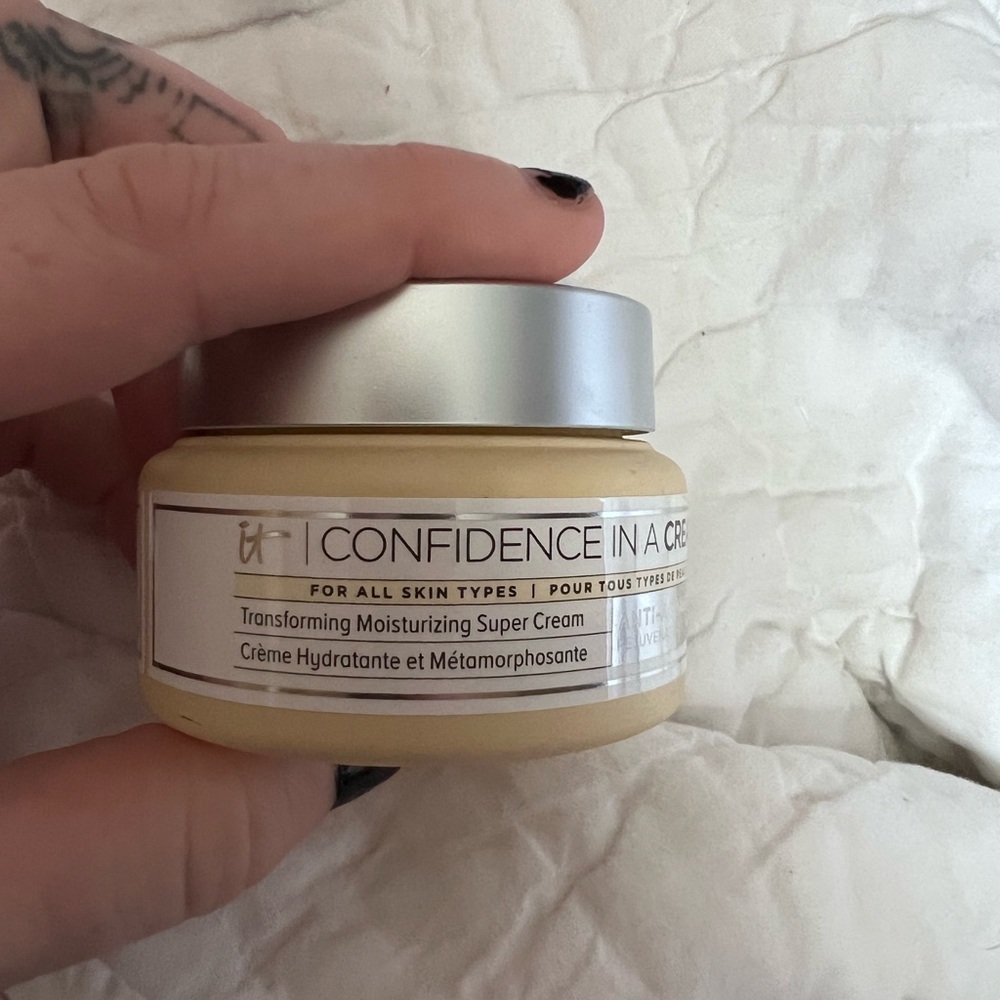 It confidence in a cream